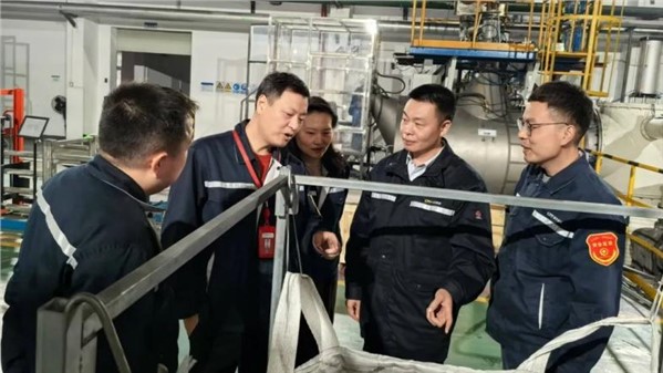 中鎢高新黨委委員、副總經(jīng)理沈慧明到公司調(diào)研